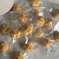 #291 - Date Maamoul ( semolina ) - individually wrapped